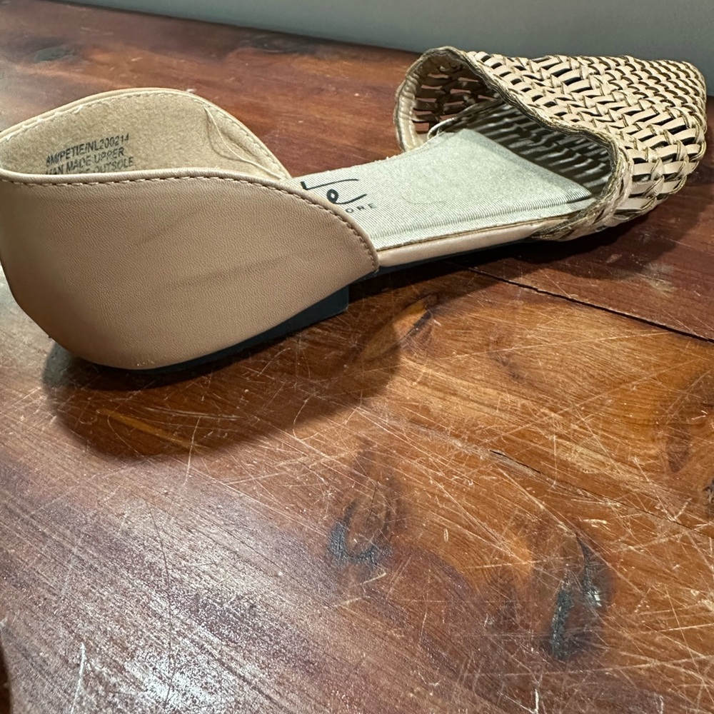 Women's Tan Woven Flats - Picture 9 of 12
